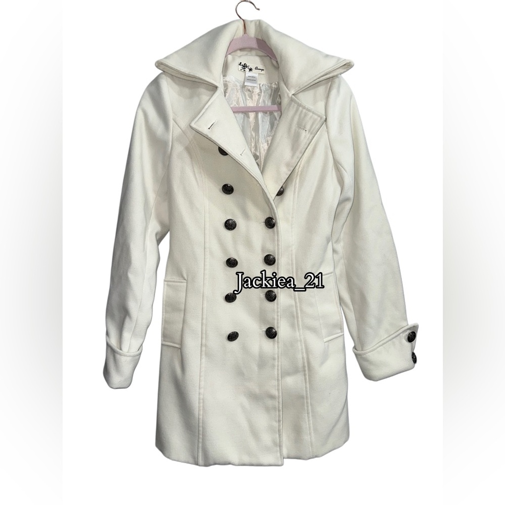 💙❤️ Stylish White Double-Breasted Women's Coat
